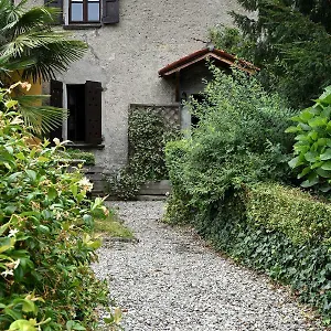 Hébergement de vacances La Nuta Faggeto Lario